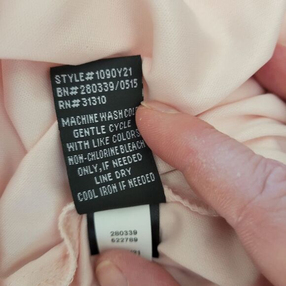 IZ Byer pink bell long sleeve pullover chiffon blouse, size M New with Tags - Picture 9 of 9